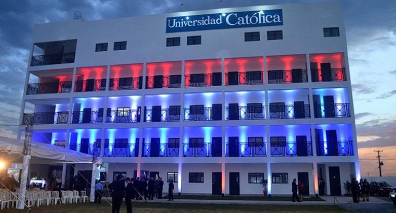 Inauguran nuevo edificio de la UC en Guarambaré