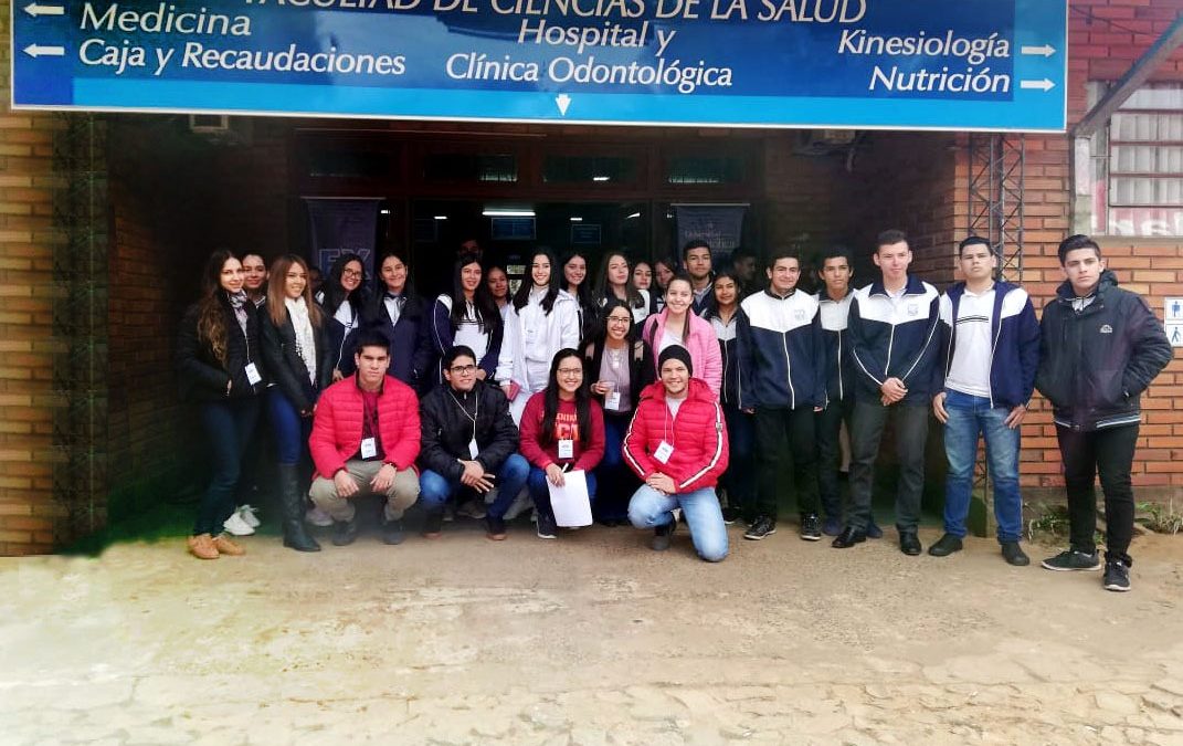 La Universidad Católica, sede Guairá realizó la Expo Carreras 2019