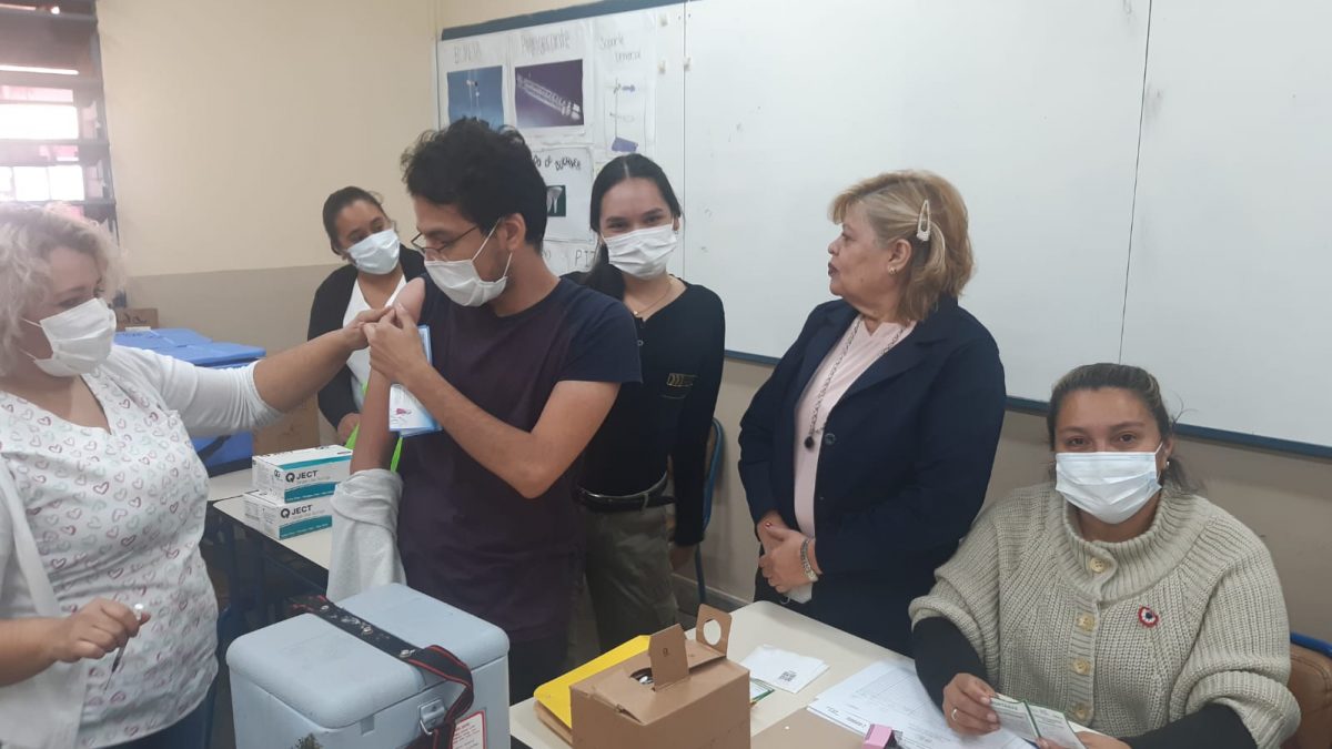 Segundo día de la jornada de vacunación en el Campus Asunción