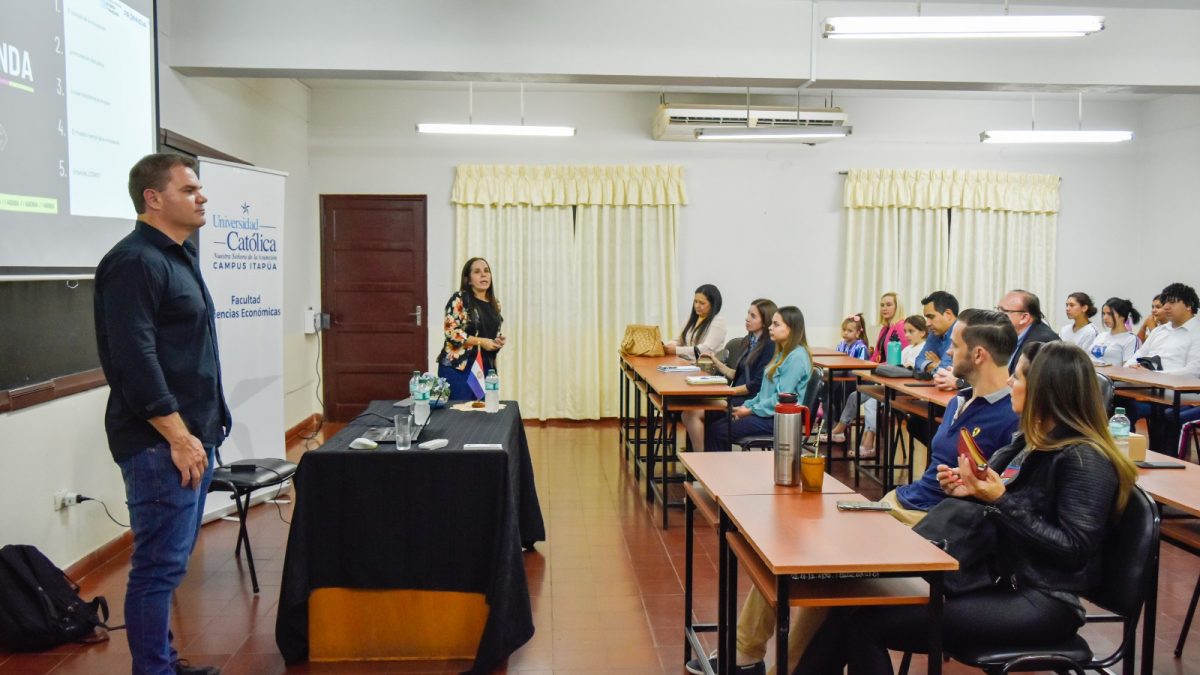 Se desarrolló seminario sobre innovación disruptiva en el Campus Itapúa
